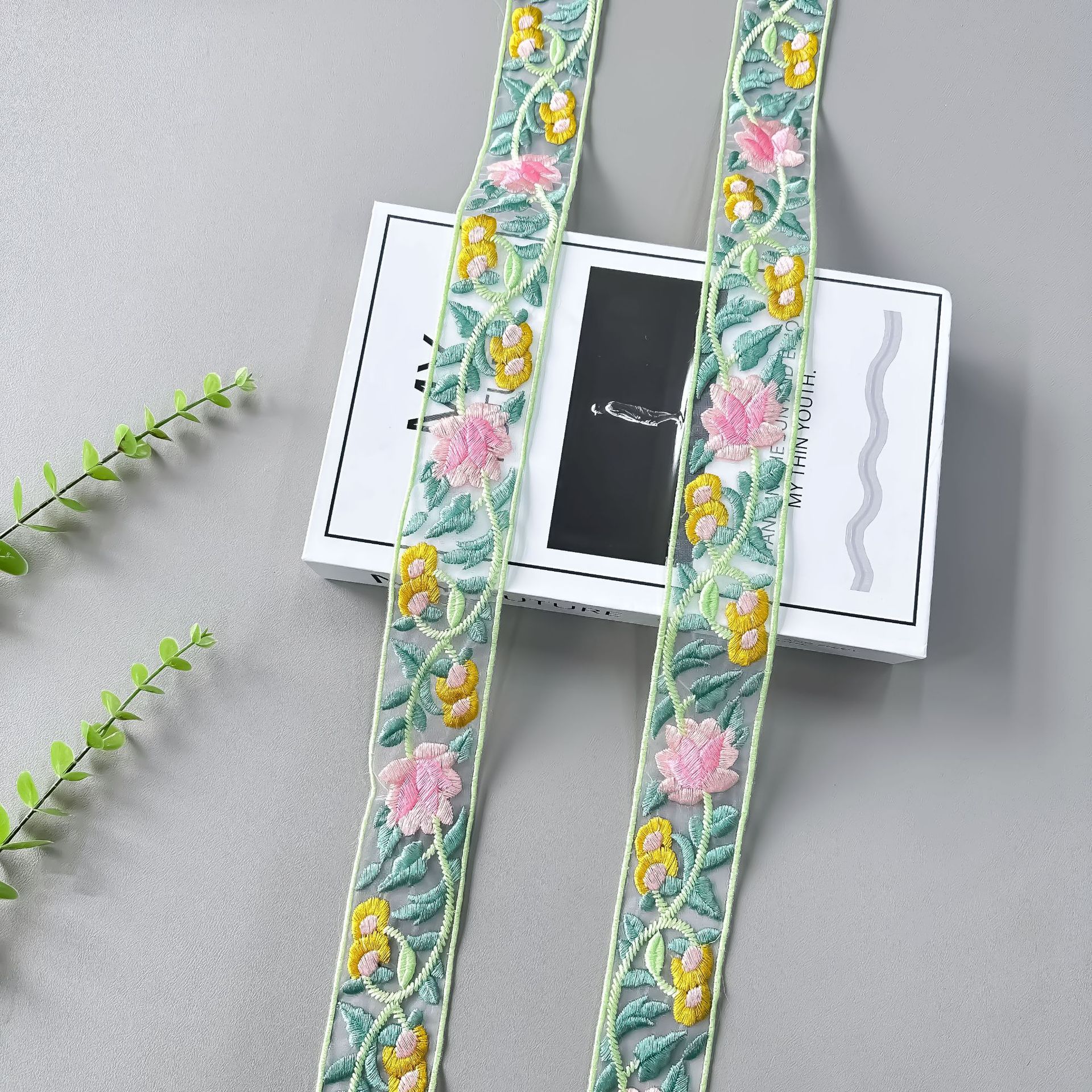 Nuevo estilo nacional retro estilo occidental accesorios de encaje estilo chino bordado código de barras diy ropa Hanfu accesorios de collar