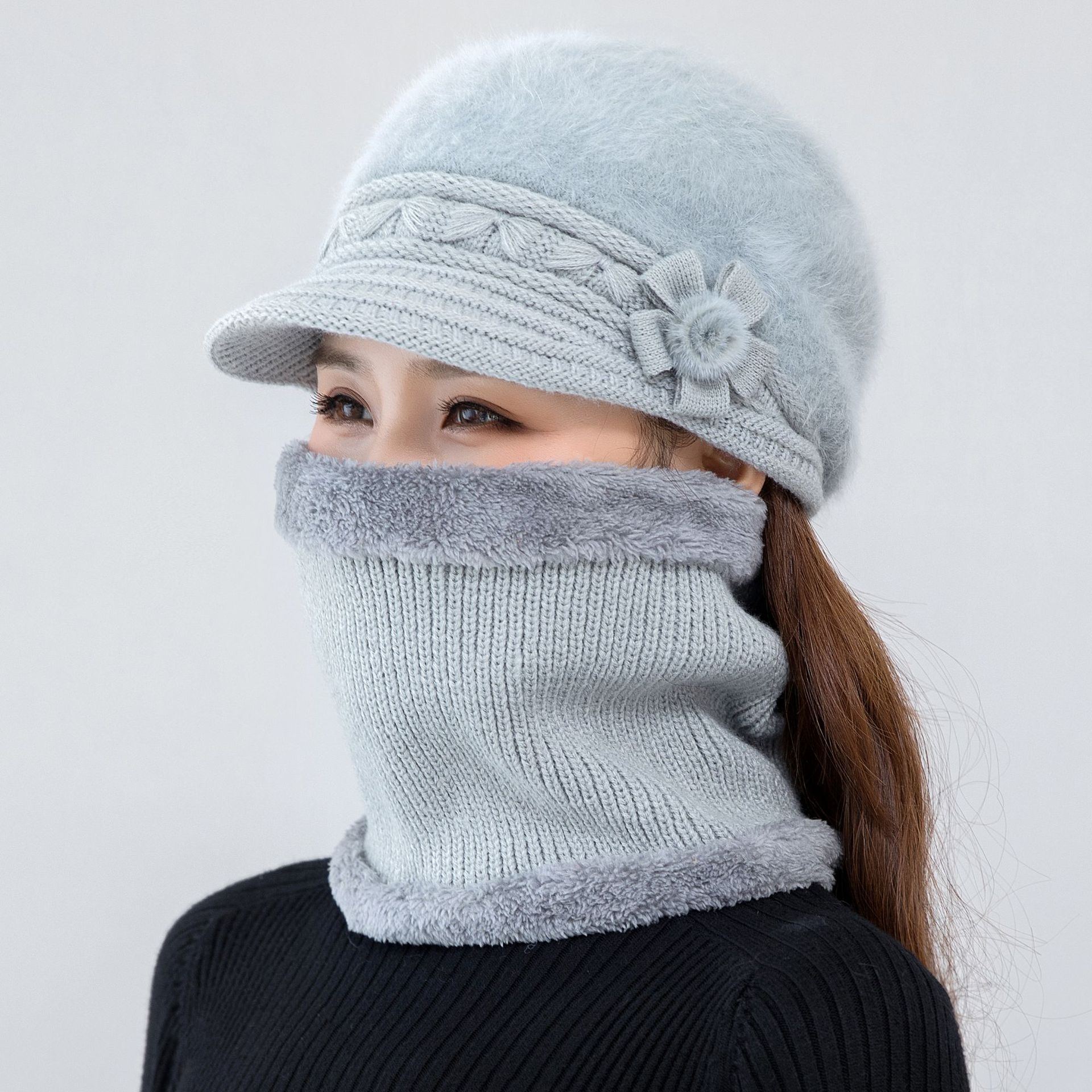 (Hat+bib) Gray