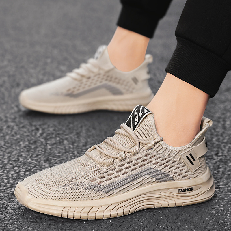 Zapatos de hombre de coco 2025 nuevo estilo de verano transpirable de malla fina tejida voladora realce zapatos de malla deportiva zapatos de moda casuales hombres