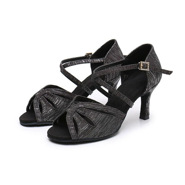 7 cm in black