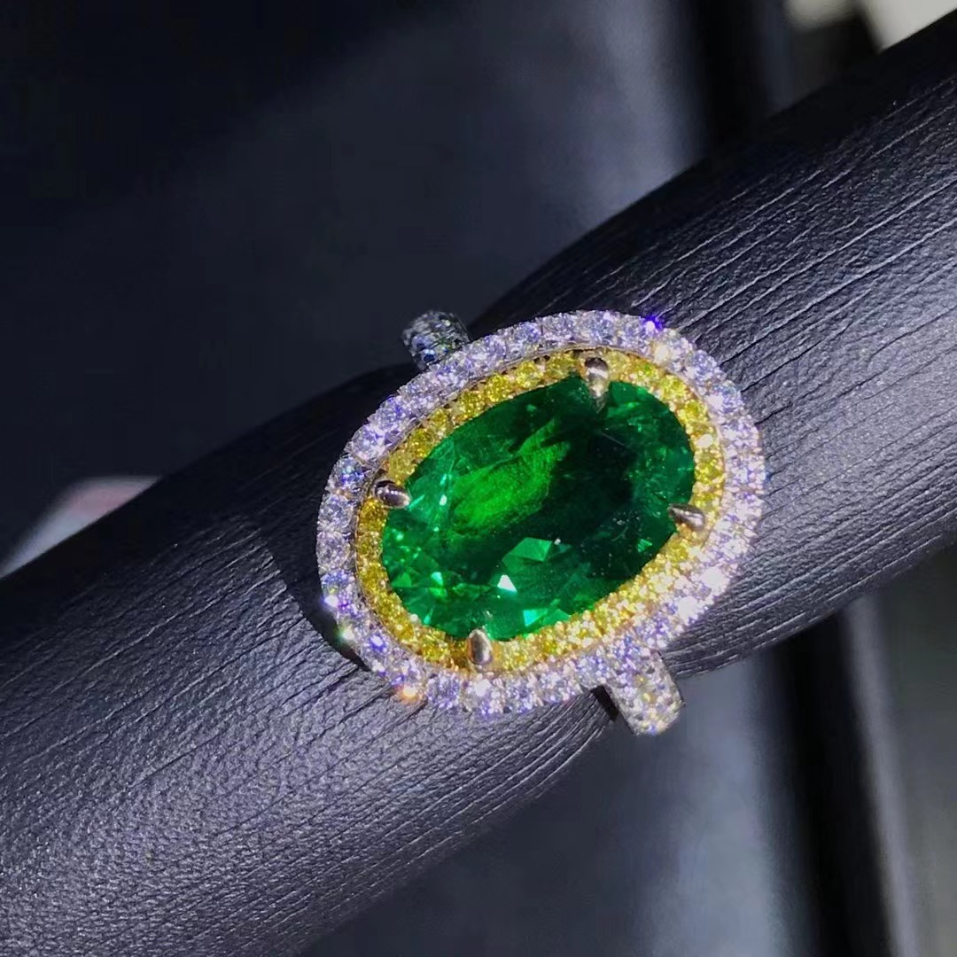 10.4 quilates cultivar anillo esmeralda lujoso ligero viento 9K con gran certificado GRC diamante de alto carbono joyería Seiko