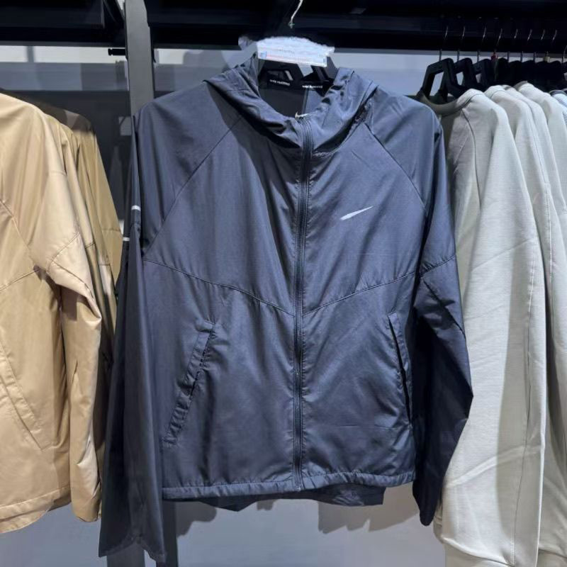 Nike Essential Windbreaker Jacket Woven Black