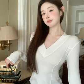 欧货2025春季新款纯色v领显瘦打底衫时尚洋气百搭上衣内搭女春秋