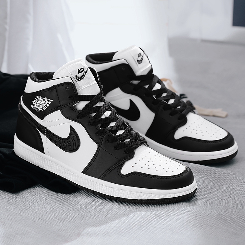 Aj Men's Shoes Putian Flagship Store Small Ash High-top Shoes 2025 New Air Force One Women's Shoes Sports Basketball Shoes Aj Men's Shoes Putian Flagship Store Small Ash High-top Shoes 2025 New Air Force One Women's Shoes Sports Basketball Shoes