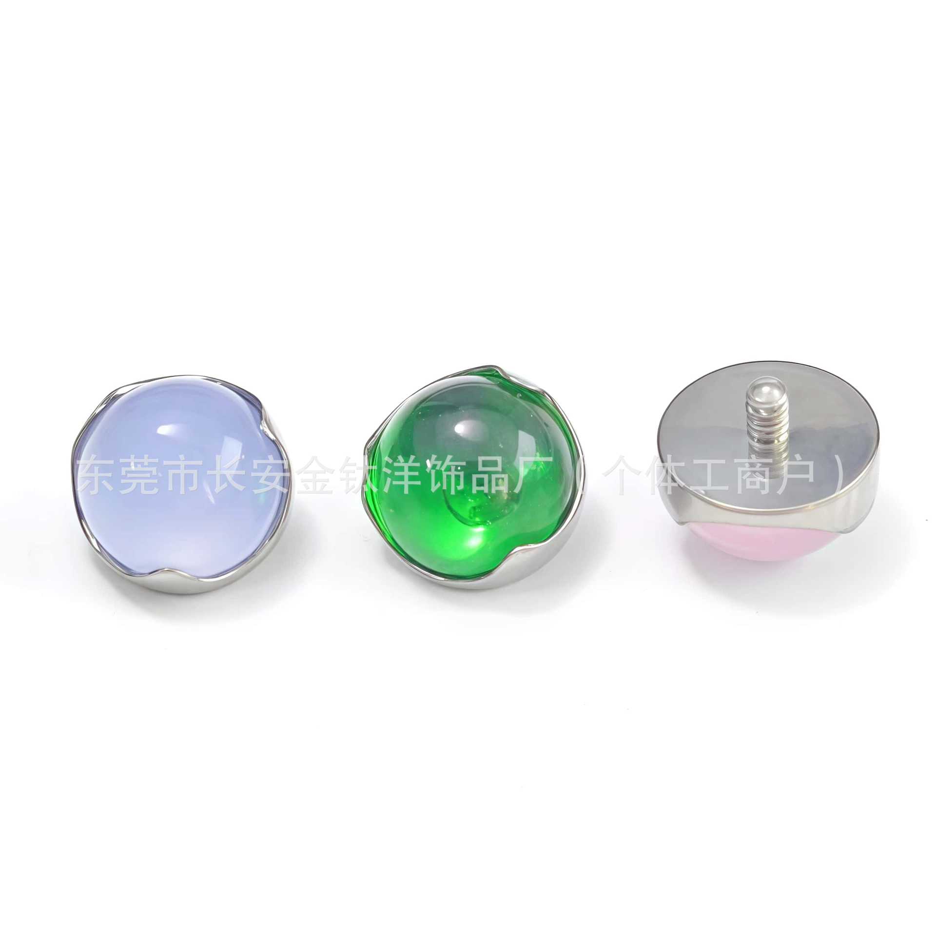 Pointed titanium steel lip stud product view