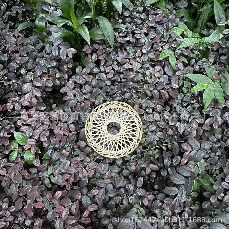 Bamboo trenzado sombrero redondo antiguo traje de artes marciales disparar artefactos de danza de alta calidad para hacer decoración de pintura de fondo