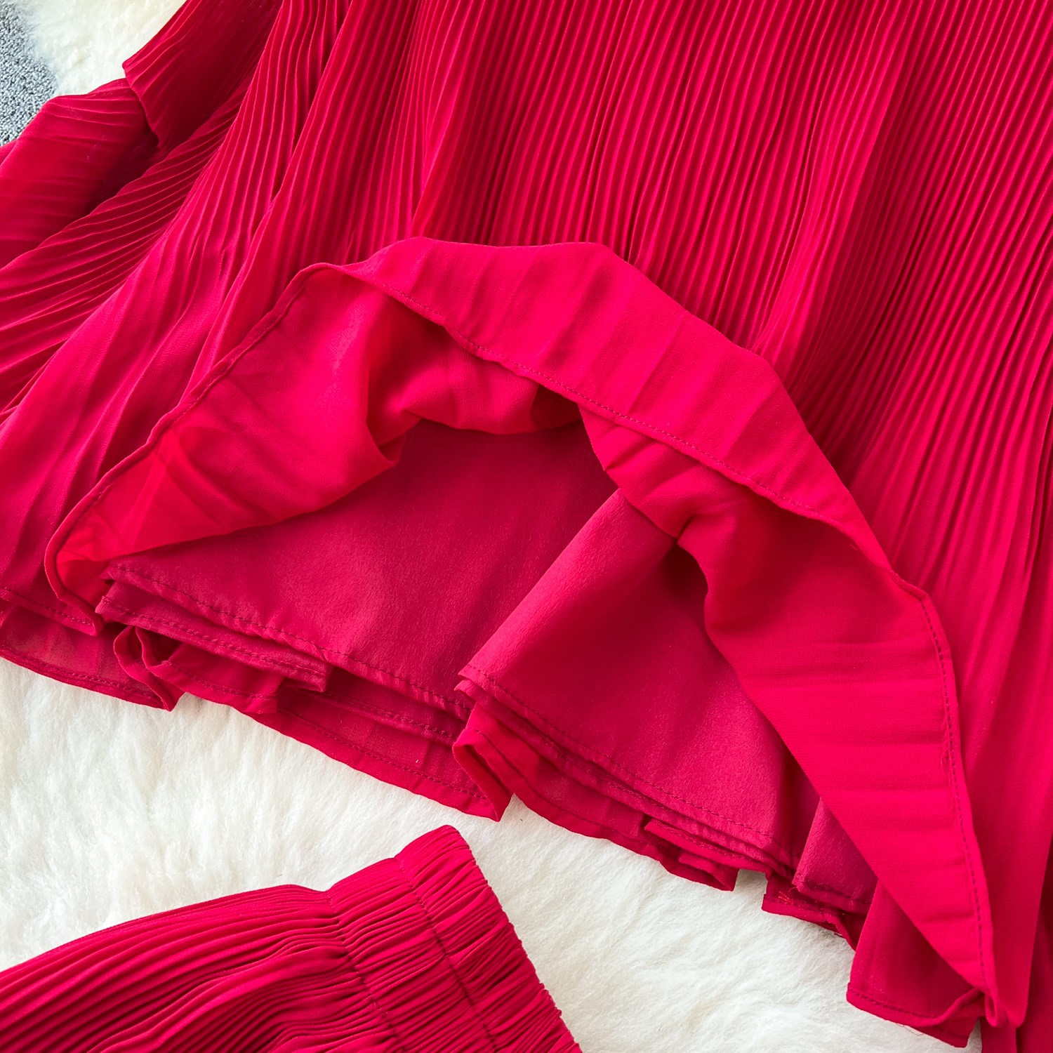Retro Hepburn Style Women's Summer Loose Fitting T-Shirt High Waist Long Drape Sophisticated Elegant Short Pant Set_ecoleips.com