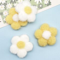 キャンディー色のぬいぐるみの花の小さい菊のアクセサリーのdiyブローチの服装のアクセサリのぬいぐるみの部品の卸売り