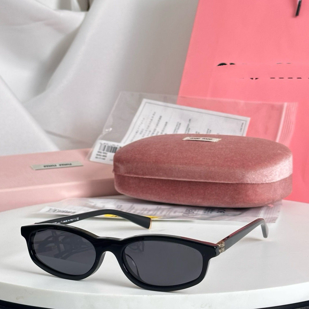 25 New Trendy Sunglasses, Retro Cat-Eye Sunglasses, Mu06, Same Style as Jennie from Facebook