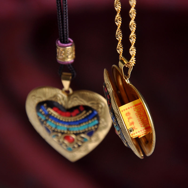 Cuerpo de cobre puro Gawu colgante collar hecho a mano daili Huang Guanshyin hueco se puede abrir colgante tibetano ventas calientes