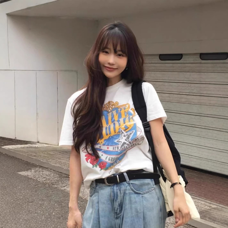 Now Available: Ra*Ve Cha Jung-Eun Style Vintage Letter Print Short-Sleeve Korean Designer Women's Round Neck Korean-Style T-Shirt
