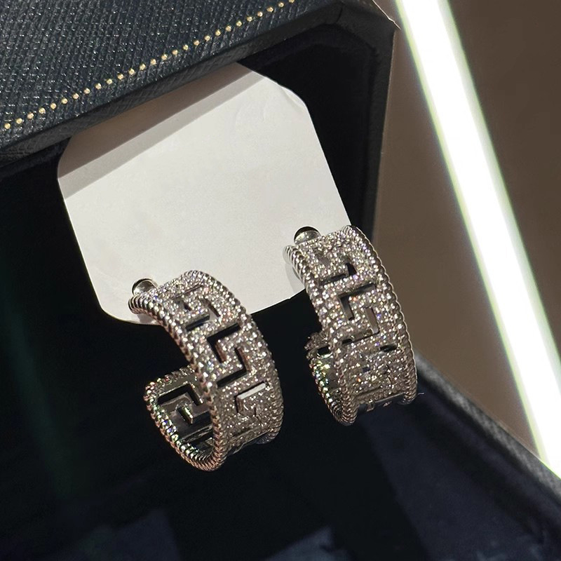 C-shaped Hoop Earrings With Intricate Patterns And Full Diamond_voghion.com