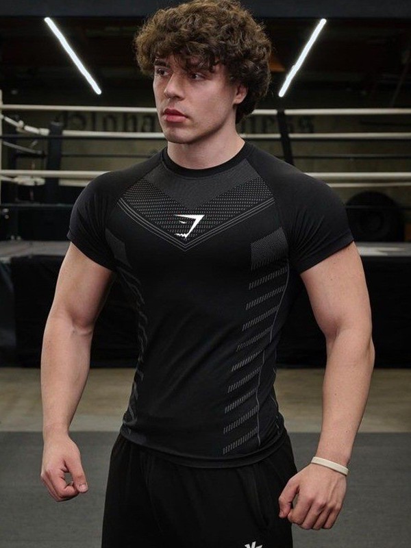 Cross-border New Muscle Fitness Clothes Coach Sports T-shirt Tight Clothes High Elastic Training Short Sleeve Fitness Clothes European Size Men