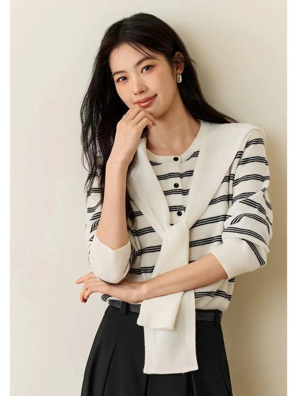 伊*L女装2025秋新品羊毛假两件可脱卸披肩针织开衫女1G9932491|undefined