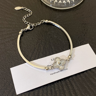 �䓲���ɫ�Ļ����C�p���D���p����朽����֭hins�ٴ�߼������