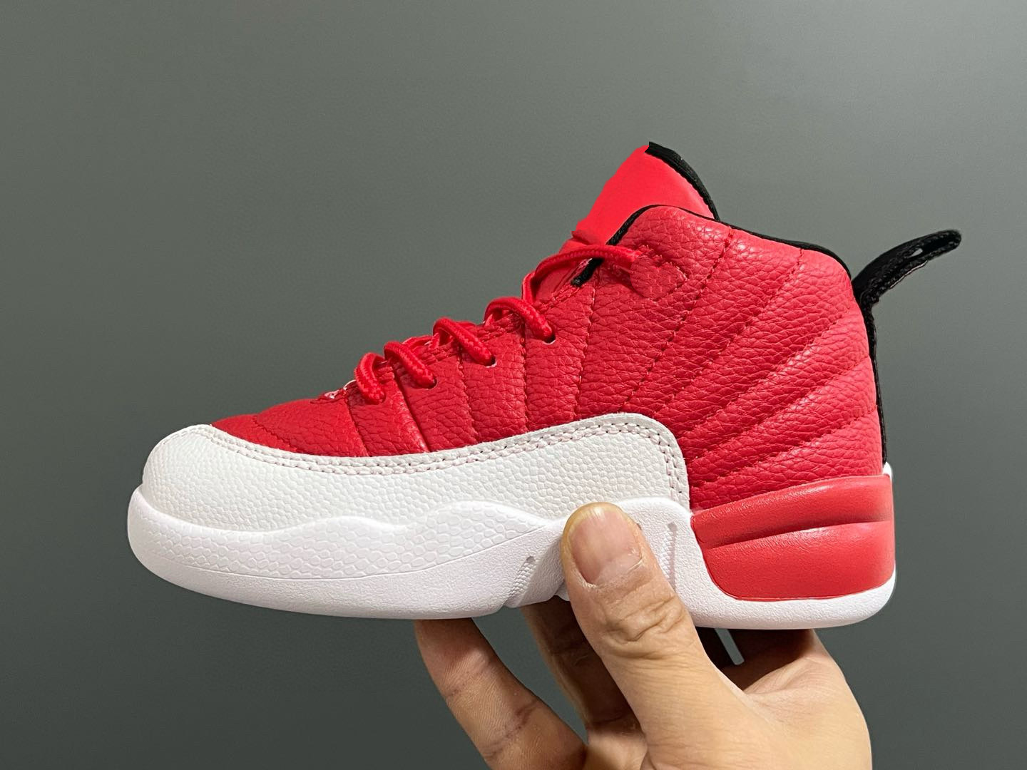 Q2910 Joe12 zapatos de baloncesto para niños
