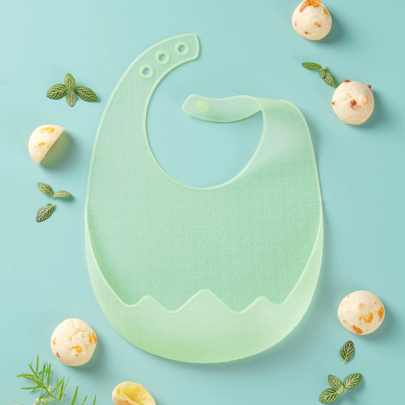 Children's soft light and thin waterproof foldable bib, ultra thin storage system for food, with pocket
