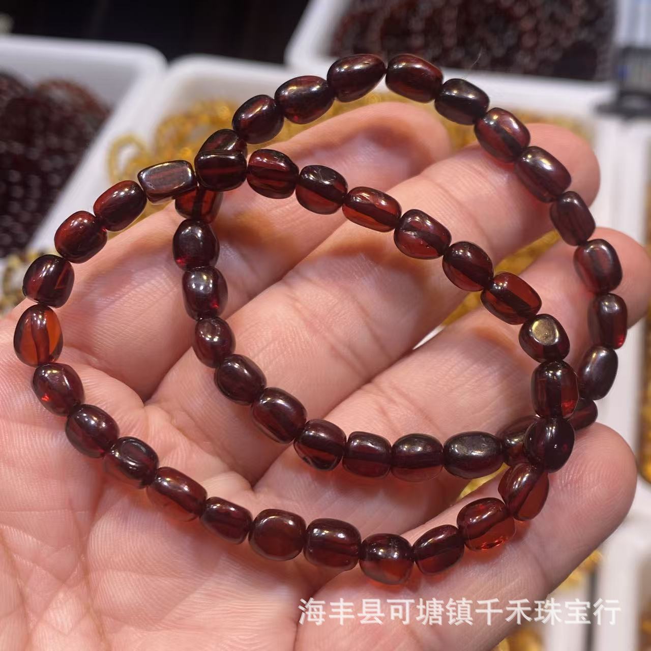 血珀随型手链散珠diy配饰批发天然琥珀蜜蜡血珀糖豆手串直播货源