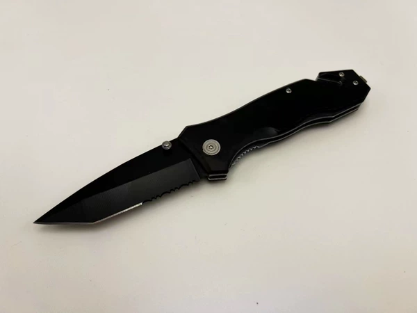 Black handle (black)
