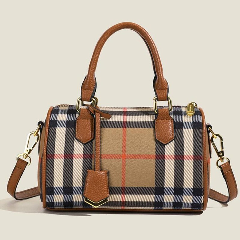 329 Brown Crossbody Bag |   Crafted with Leather Craftsmanship |   Elegant Silhouette with a Noble Ladylike Aura