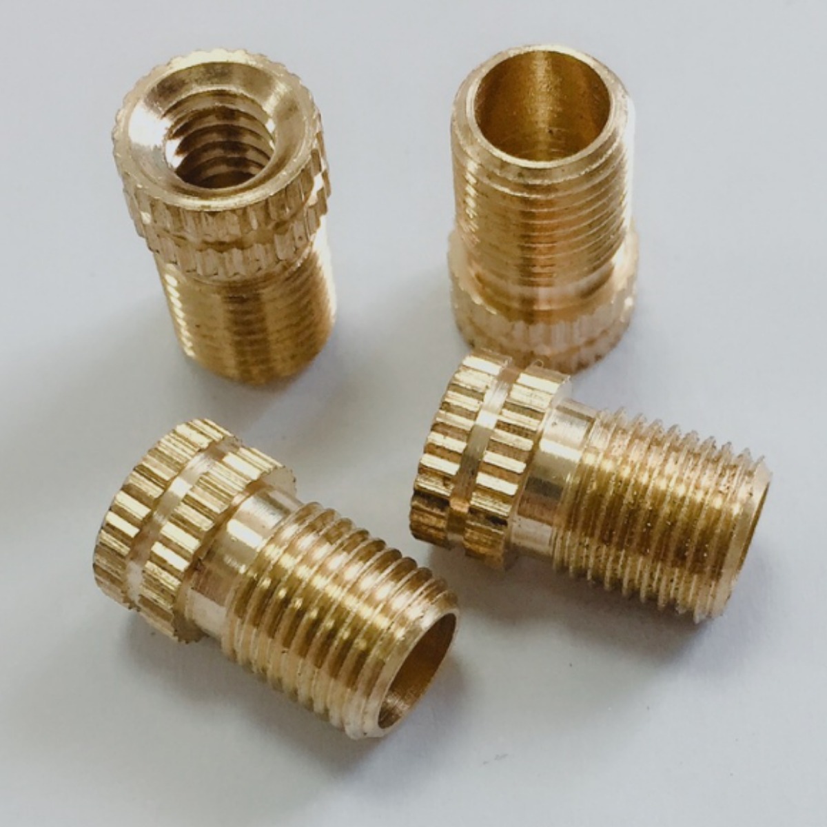 轮胎充气泵金属气嘴 自行车气门转换头法式英式嘴转美嘴 铜转换嘴