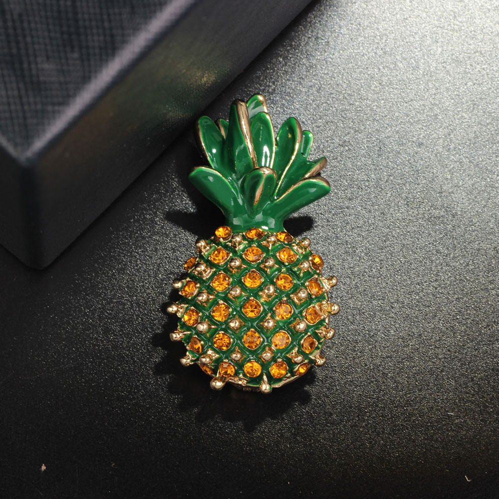 水钻2024滴油风情东南亚胸针菠萝人气凤梨款胸花现货时尚水果批发