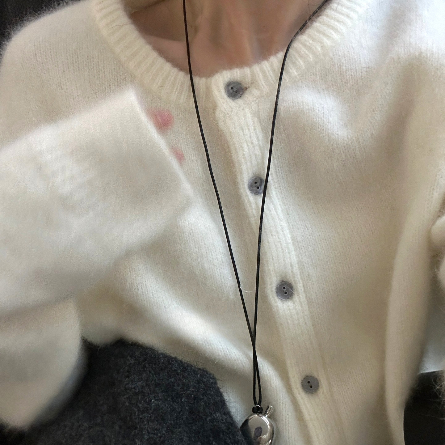 한국 고급 토끼 울 니트 카디건  가을과 겨울 라운드 넥 클래식 브레스트 소프트 왁스 스웨터 여성 의류 P6510