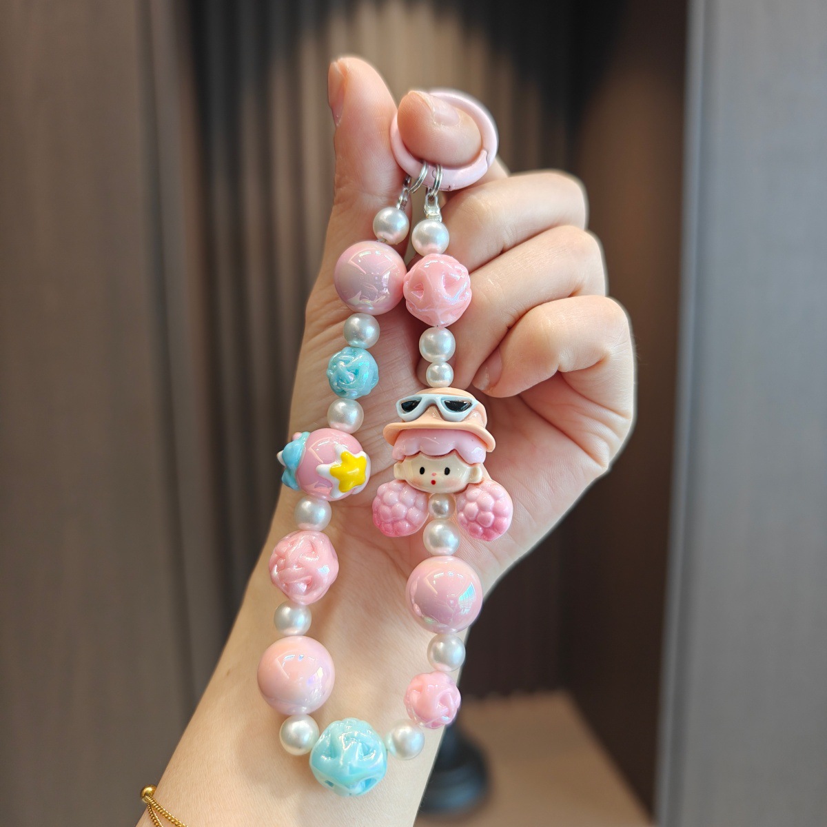Nuevo colgante de cadena de teléfonos móviles de dibujos animados palomitas de maíz colgante de llavero creativo colgante de bolsas de perlas pintadas a mano