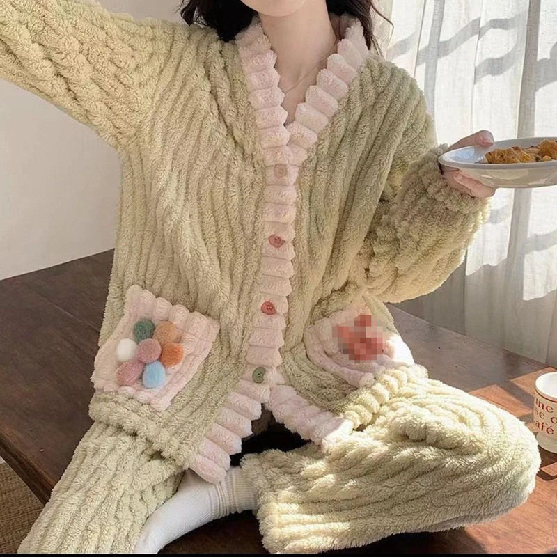 彩虹睡衣套装女秋冬法兰绒加厚保暖睡袍甜美纽扣开衫家居服可外穿|undefined
