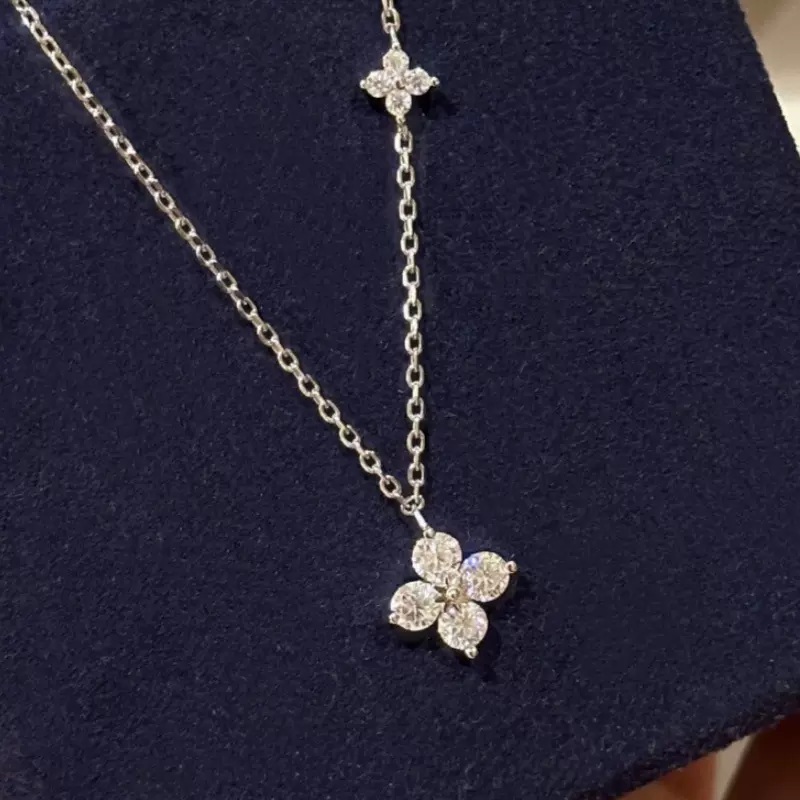 s925纯银爆闪幸运四叶草项链女精致清冷感轻奢贵气感闪钻锁骨链