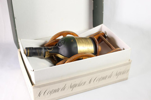 ���ƻʼҶY�ھƼ�·��ʮ���������m�ؾƼ�����@����ʿ��չʾ��