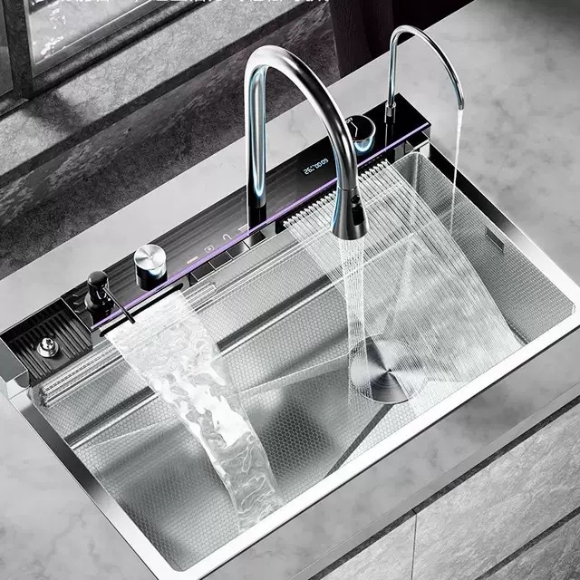 Silver Whale Waterfall Fregadero 304 Acero inoxidable Color primario Hogar Pantalla digital multifuncional Cocina Gran lavabo de un solo tanque
