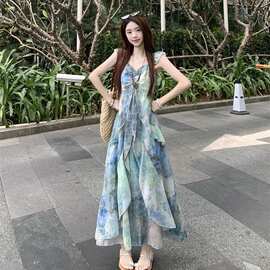 荷叶边油画印花气质吊带连衣裙女夏季海边度假显瘦收腰长裙沙滩裙