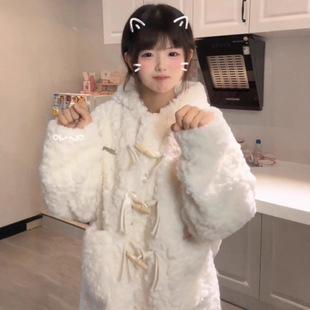 �ӽq�Ӻ�����Ů�b2025�ﶬ�����߶˭h��Ƥ���Bñ�Ӻ���ëë����