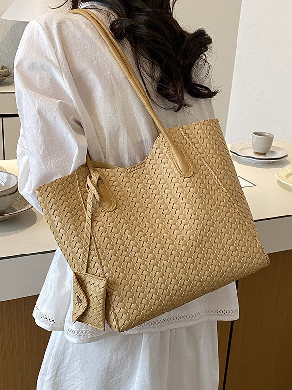 Bolso de mujer 2026 nuevo estilo transfronterizo de alta calidad tejido de moda canasta de verduras de hombro bajo la axila bolso de madre