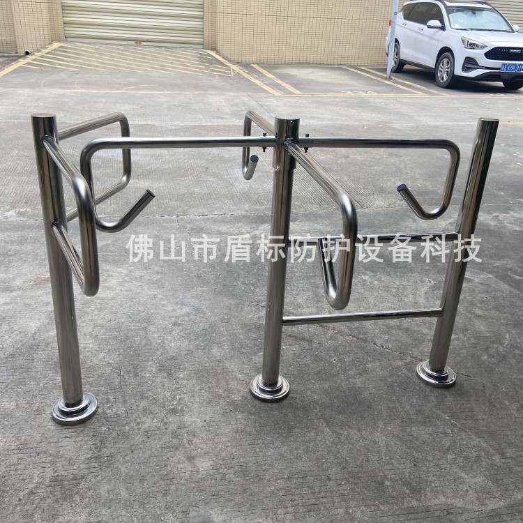 不锈钢十字旋转手动闸 单向通道门  进出口半高单向防止逆旋转闸