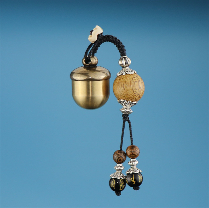 Latón ACORN llavero diseño creativo roble fruta forma bolsa accesorios colgante a prueba de humedad de almacenamiento pequeña caja de la medicina