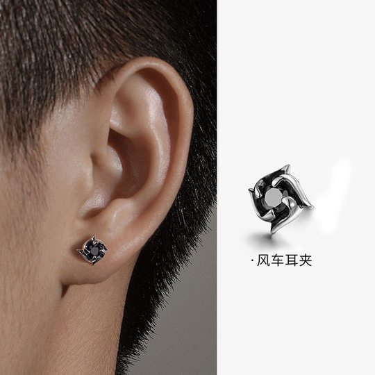 New Magnetic Ear Clip Personality Trend No Ear Holes Ear Bone Clip Simple High-end Sense Fat Handsome Fashion Ear Stud for Men