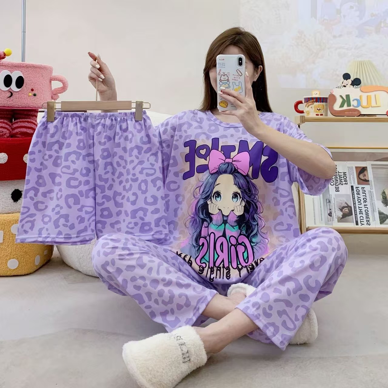 Pijamas de verano transfronterizos pijamas de leche de seda de tres piezas set de dibujos animados comercio exterior ropa para el hogar pantalones de mangas cortas lindos