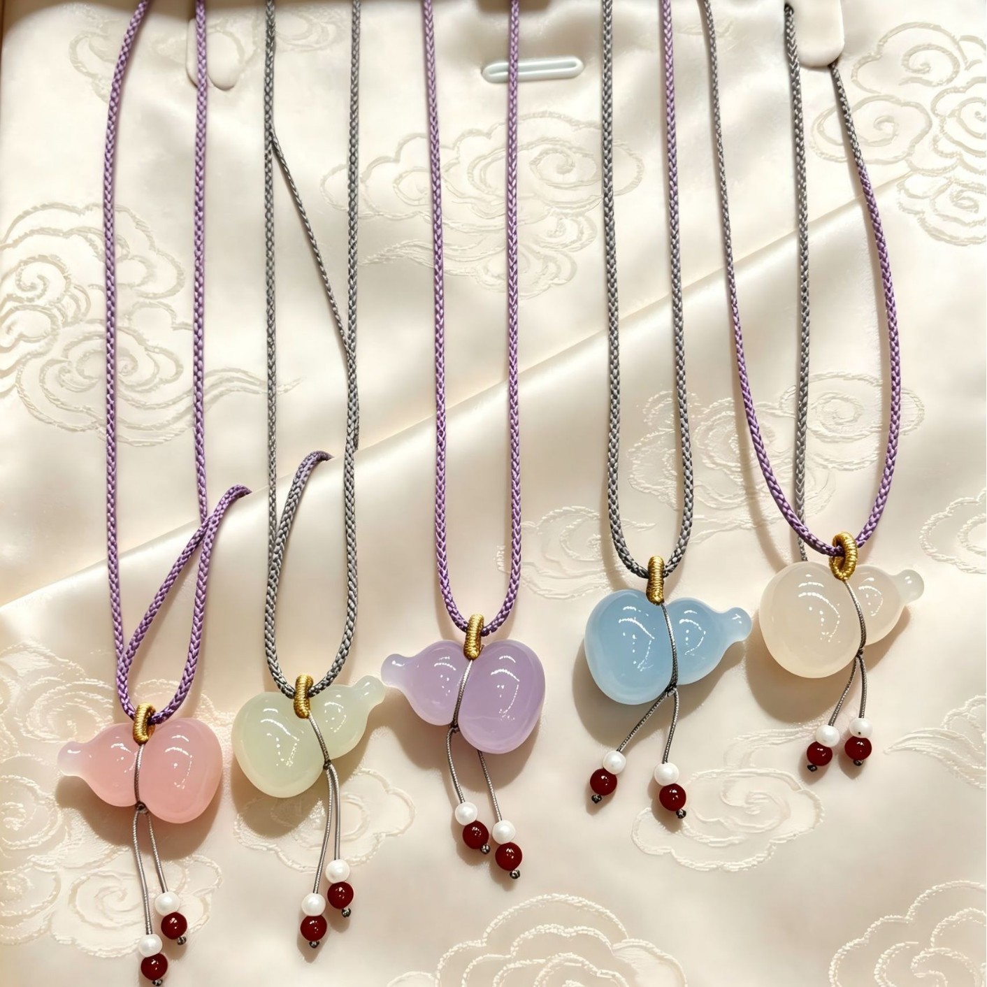 Ice-Clear Cat's Eye Gourd Pendant, Multi-Color Fortune Pendant, Chinese Style Braided Rope, Live-Streamed Physical Jewelry Manufacturer, Wholesale in Stock