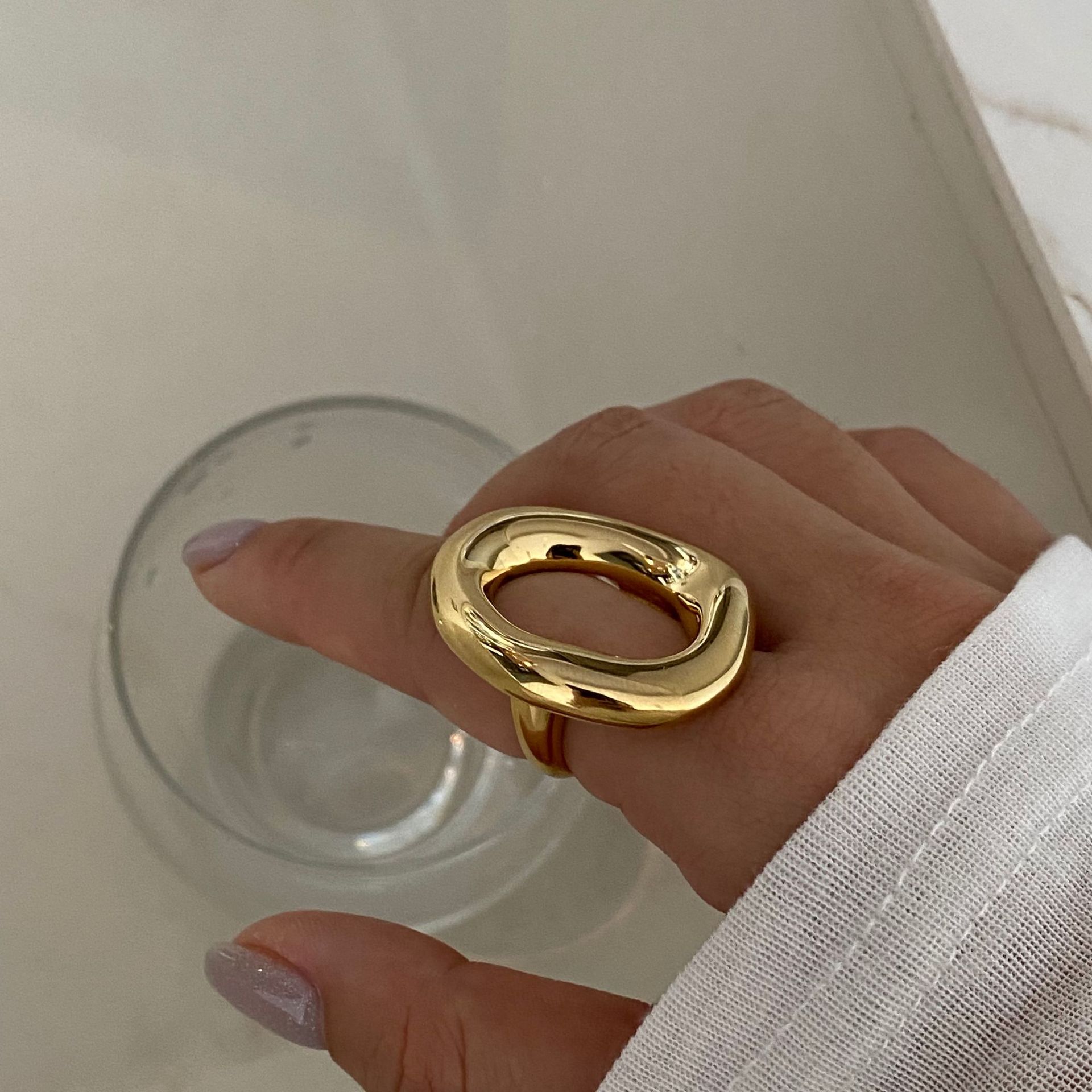 鈦鋼極簡風大O誇張時尚百搭戒指歐美風幾何不規則橢圓鏤空指環女