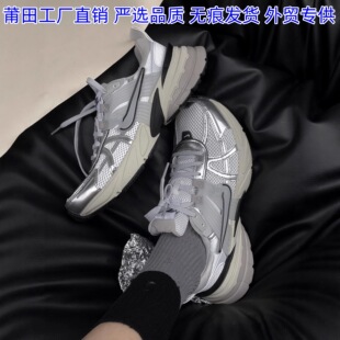 �¿��͌���V2K��ŮЬ�r��run�\�ӾW��͸���\�����e����ϵ��ܲ�Ь