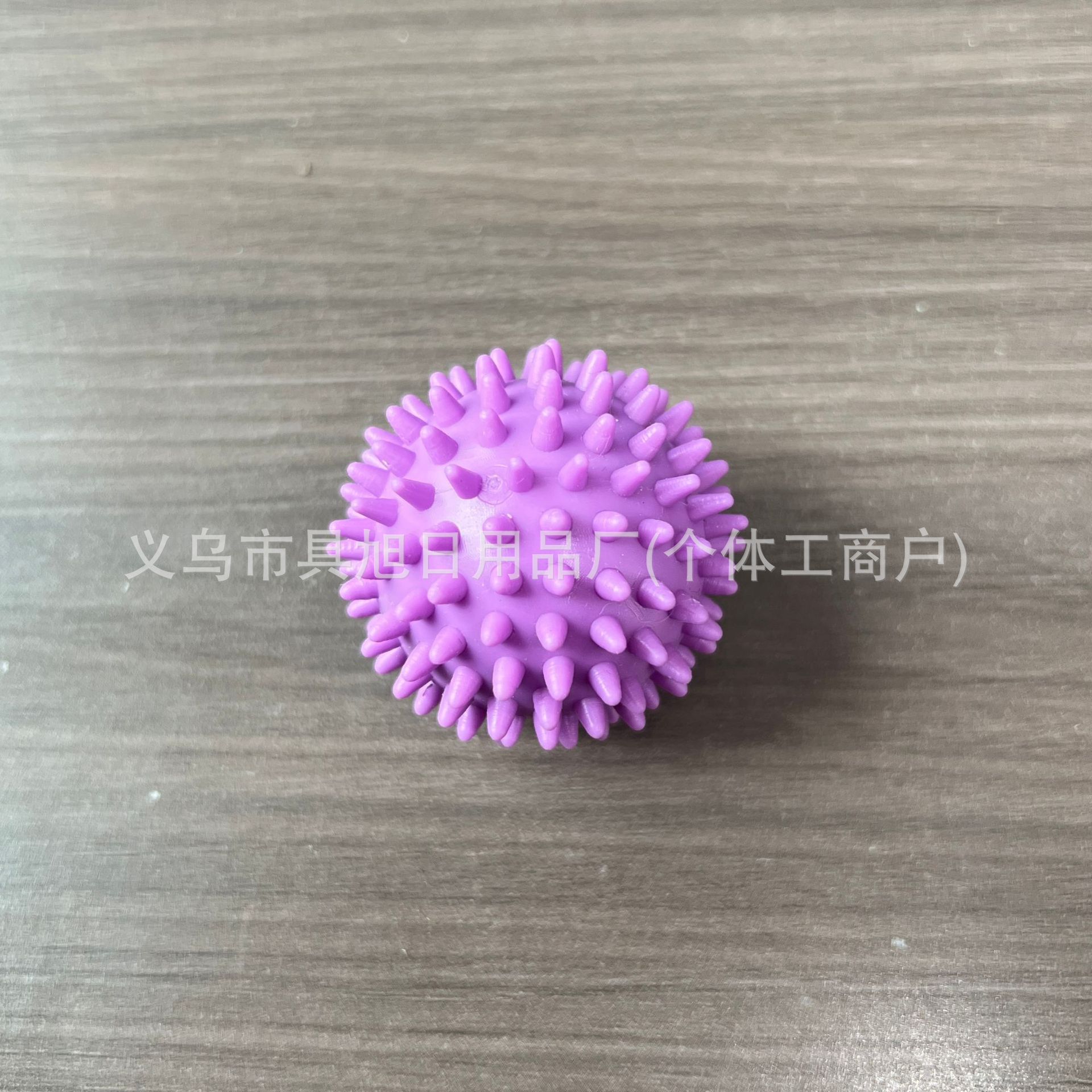 Bola de lavandería al por mayor de fábrica, fuerte descontaminación, tambor anti-bobinado, bola de ropa para el hogar, lavadora anti-bobinado, bola de lavandería