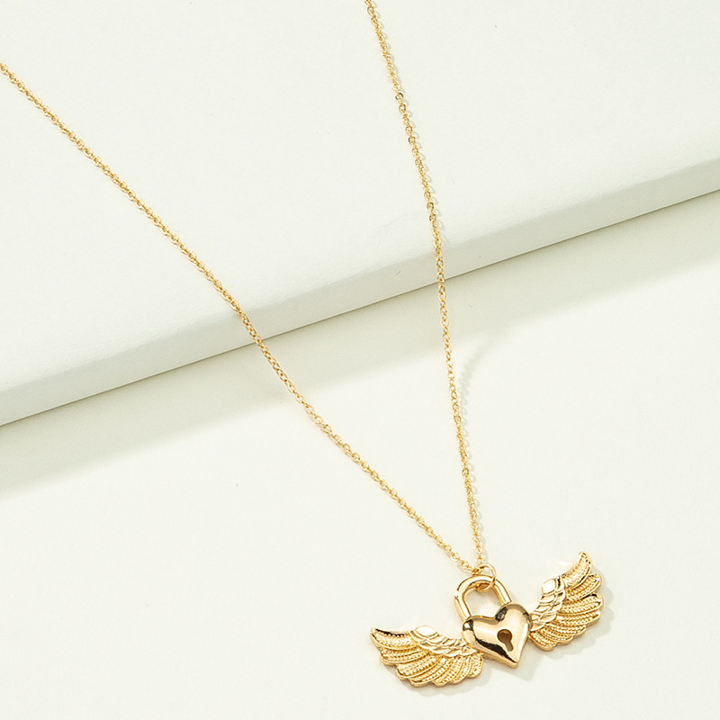 Fashion Heart-shaped Angel Alloy Necklace display picture 2