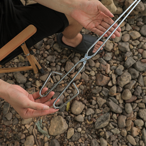 Outdoor stainless steel barbecue carbon clip 55cm extended handle campfire charcoal clip fire tongs garbage clip picker fire tongs