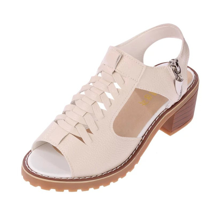 fashionable sandals with zipper