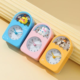 闹钟、台钟;挂钟、壁钟;座钟、立钟