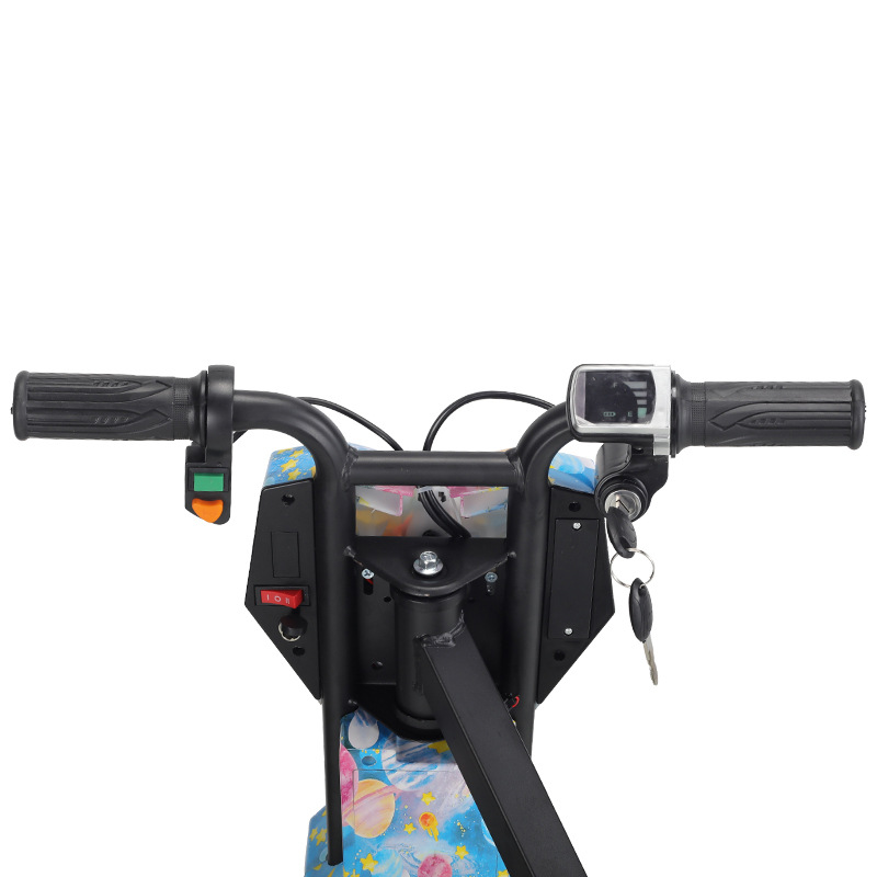 Vehículo de deriva transfronterizo para niños de tres ruedas al aire libre vehículo de equilibrio eléctrico de kart deriva coche de juguete de cola de lanzamiento [Productos de calidad] image 4