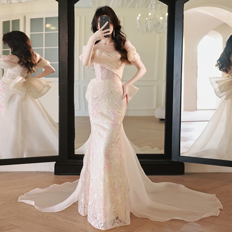 Evening Dress off-shoulder High-end Mermaid Ji Fishtail Light Luxury Niche Bow Toast Dress Annual Meeting Birthday Host