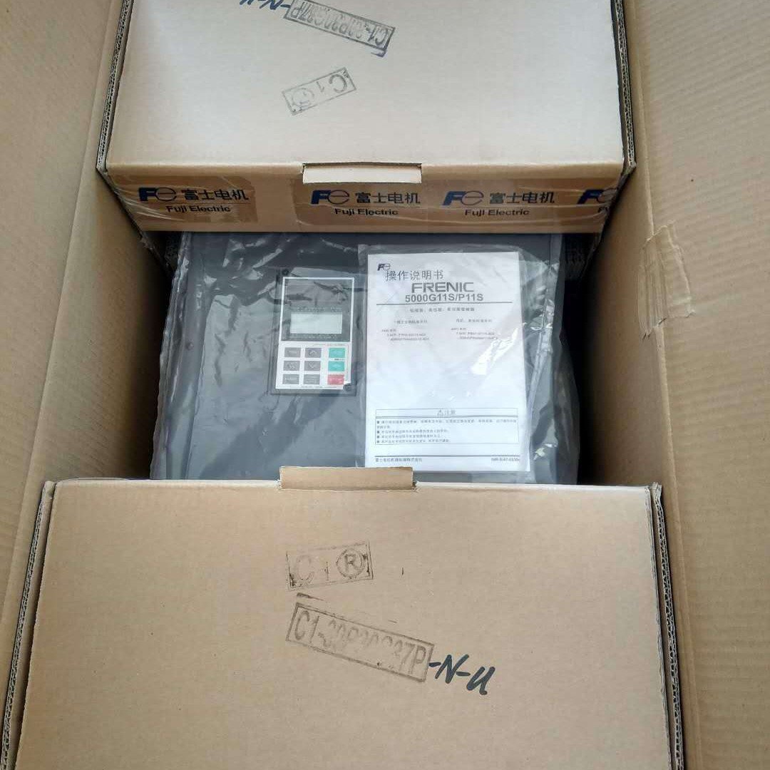 30/37KW富士变频器FRN37G11S-4CX  FRN30G11S-4CX 全新原装现货议